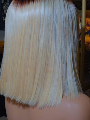 Platinblonde, glatte, unbehandelte vietnamesische Perücke