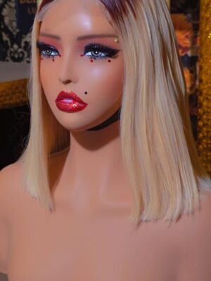 Platinblonde, glatte, unbehandelte vietnamesische Perücke